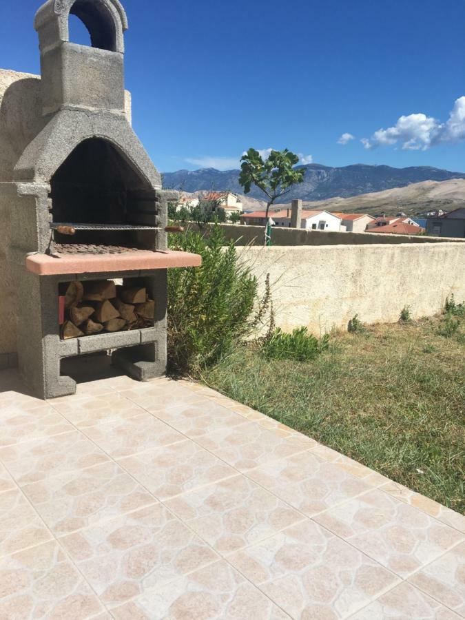 Apartments Lucia Pag Town Dış mekan fotoğraf